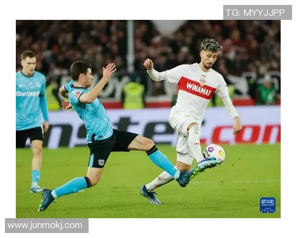 德甲保级战激烈，斯图加特战平汉诺威逼近悬崖边缘