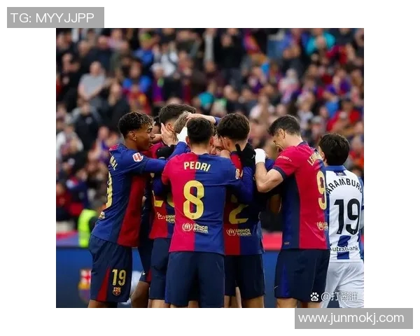 提前1轮获得西甲冠军，皇家社会豪取4-1大胜，巴萨遭遇横扫