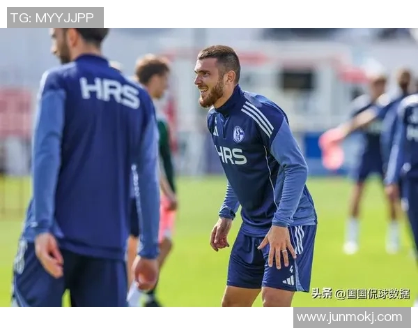 沙尔克04客场遭遇惨败，汉堡摧毁客场不败神话