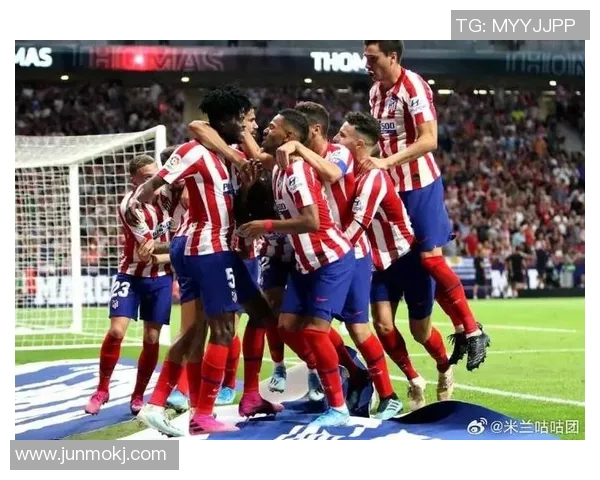 皇马主场逆转比利亚雷亚尔，继续缩小巴萨领先优势