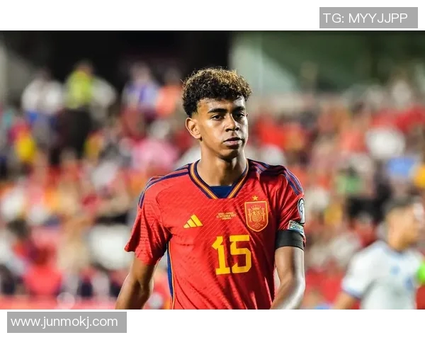 西班牙顶级足球俱乐部巴塞罗那再次夺冠,确立王朝地位